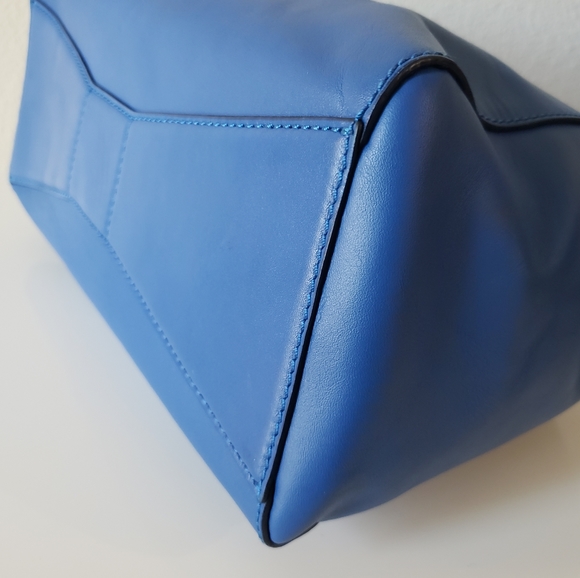 ❗SOLD❗💕Kate Spade | Blue Navy Satchel - Picture 5 of 16